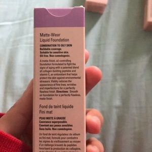 Mary Kay Makeup - Mary Kay Beige 5 foundation Mary Kay Makeup - Mary Kay Beige 5 foundation